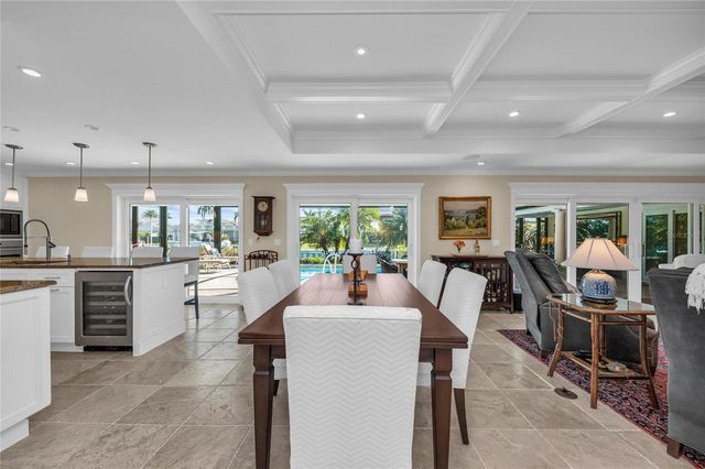 520 GOLF LINKS LANE, Longboat Key, FL 34228