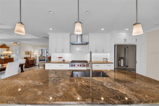 520 GOLF LINKS LANE, Longboat Key, FL 34228