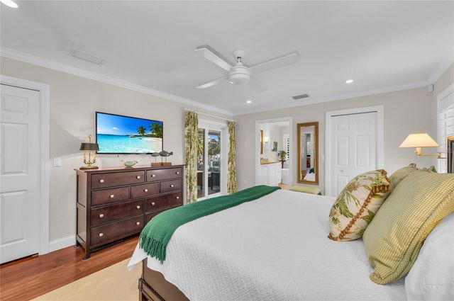 520 GOLF LINKS LANE, Longboat Key, FL 34228