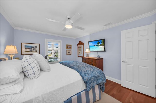 520 GOLF LINKS LANE, Longboat Key, FL 34228