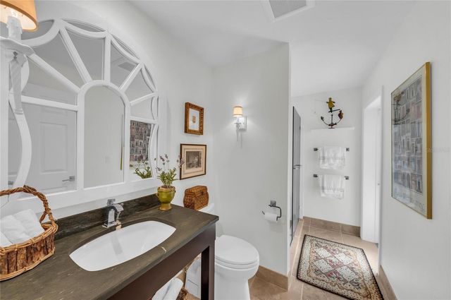 520 GOLF LINKS LANE, Longboat Key, FL 34228