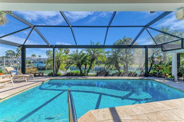 520 GOLF LINKS LANE, Longboat Key, FL 34228