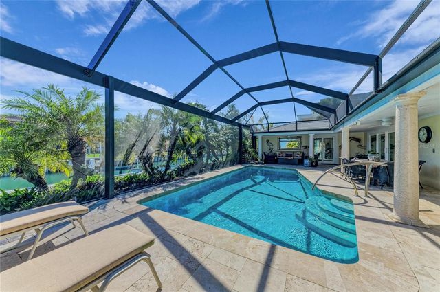 520 GOLF LINKS LANE, Longboat Key, FL 34228
