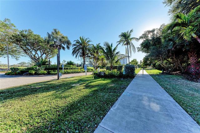 520 GOLF LINKS LANE, Longboat Key, FL 34228