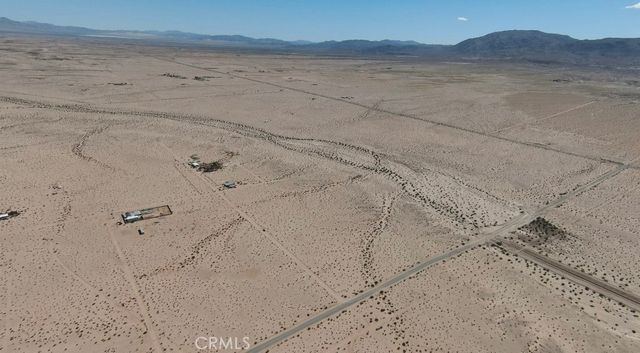 4453 Bagdad, 29 Palms, CA 92277