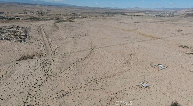 4453 Bagdad, 29 Palms, CA 92277