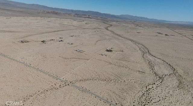 4453 Bagdad, 29 Palms, CA 92277