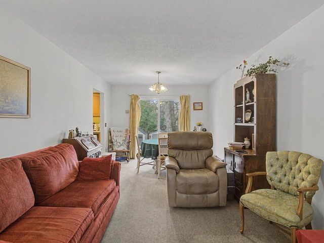 86 Pinecrest Dr Unit 11E, Essex, VT 05452