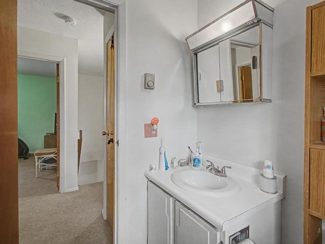 86 Pinecrest Dr Unit 11E, Essex, VT 05452