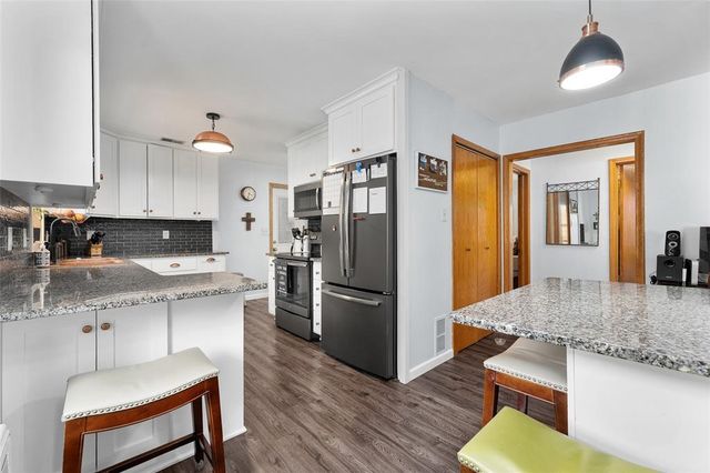 1720 South Street, Eau Claire, WI 54701