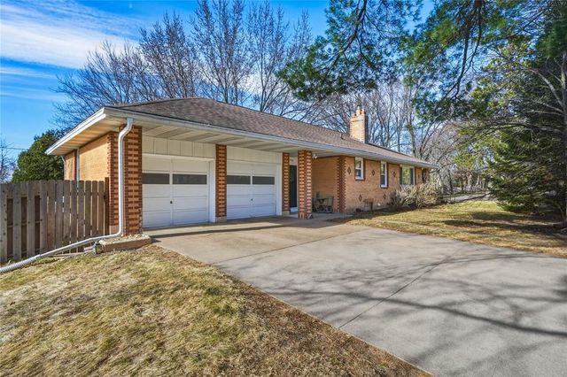 1720 South Street, Eau Claire, WI 54701