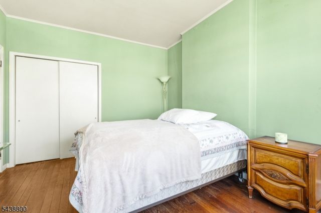 304 Terrace Ave, Jersey City, NJ 07307