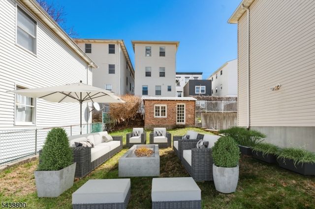 304 Terrace Ave, Jersey City, NJ 07307