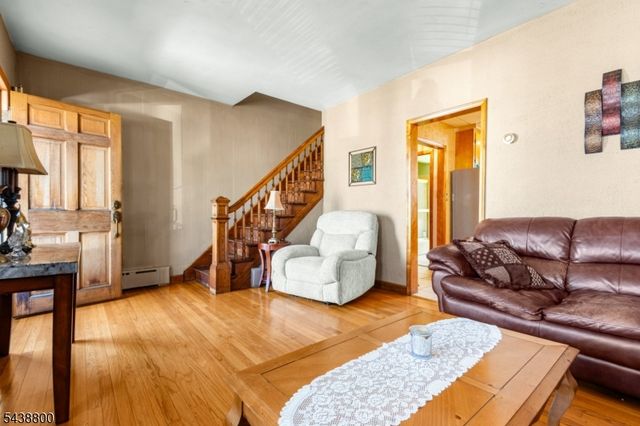 304 Terrace Ave, Jersey City, NJ 07307