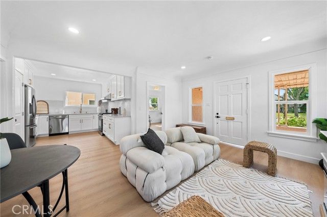 600 La Paloma, Alhambra, CA 91801