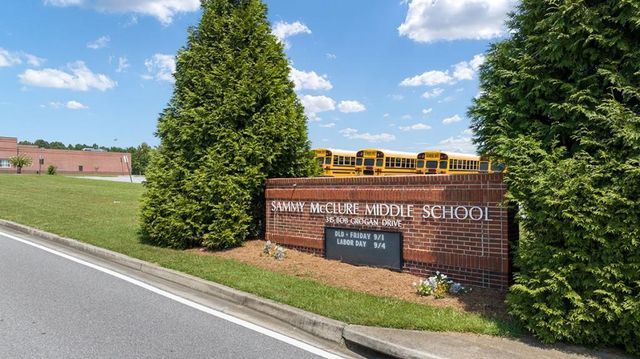 341 Majestic Oak Circle, Dallas, GA 30132