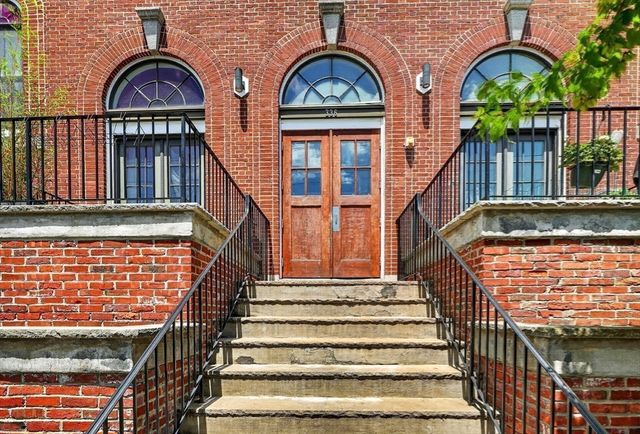 336 Saratoga St. 1, Boston, MA 02128