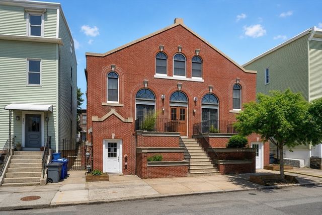 336 Saratoga St. 1, Boston, MA 02128