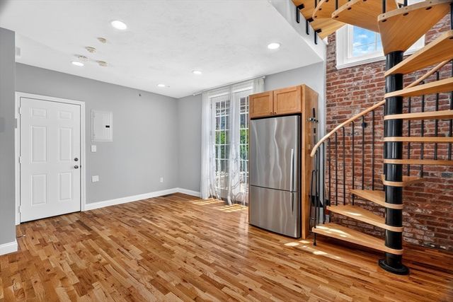 336 Saratoga St. 1, Boston, MA 02128