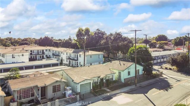 4860 Bell, Bell, CA 90201