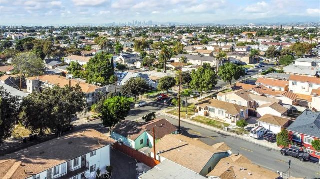 4860 Bell, Bell, CA 90201