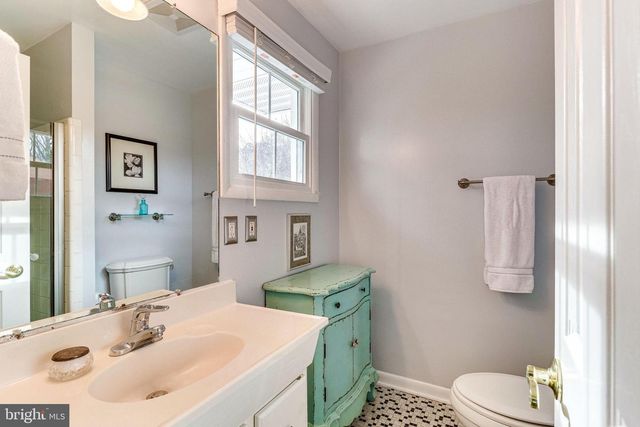 6519 ENGEL DR, Mclean, VA 22101