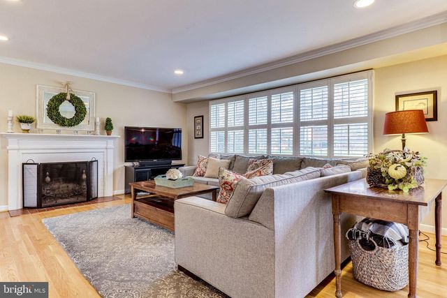 6519 ENGEL DR, Mclean, VA 22101