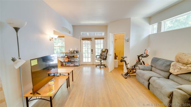 1031 E 36th Street, Tulsa, OK 74105