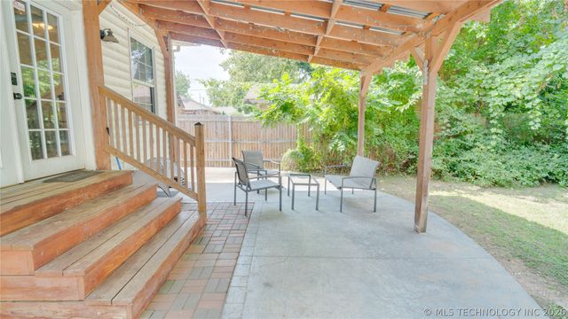 1031 E 36th Street, Tulsa, OK 74105