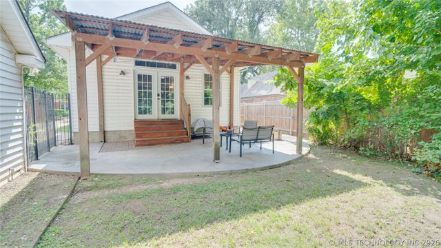 1031 E 36th Street, Tulsa, OK 74105