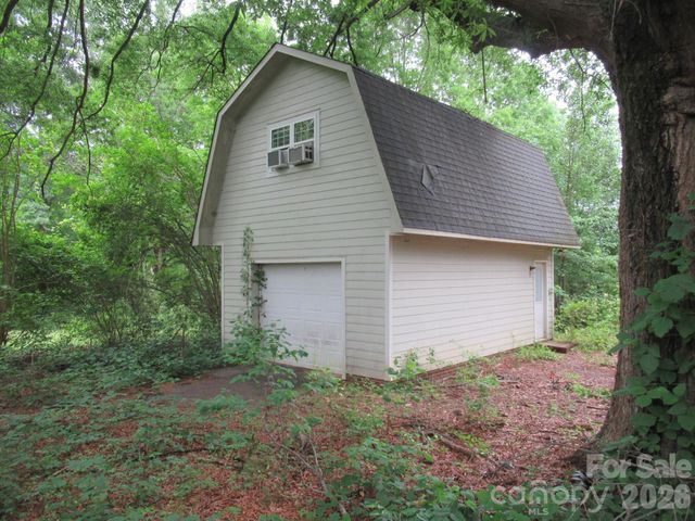 7916 Sherrills Ford Road, Sherrills Ford, NC 28673