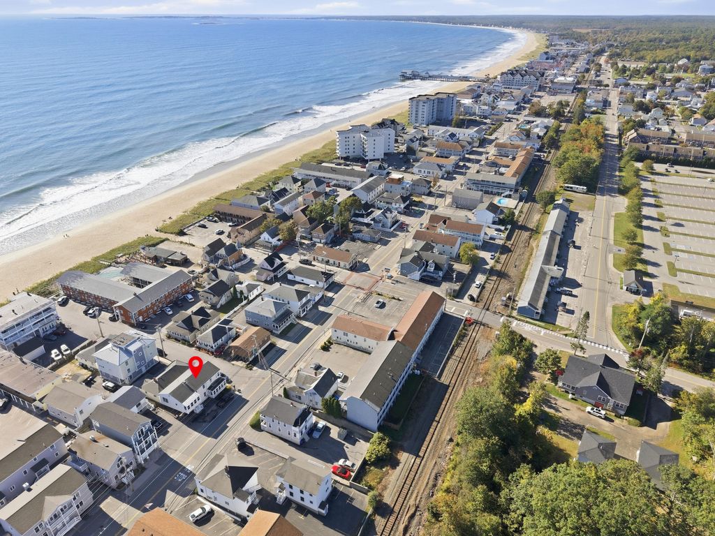 75 E Grand Avenue, Old Orchard Beach, ME 04064 — photo 4
