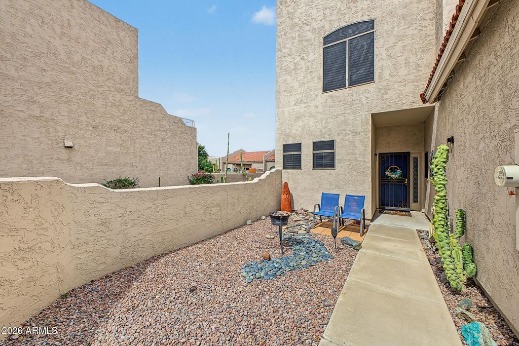 8806 E Sandtrap Court, Gold Canyon, AZ 85118 — exterior