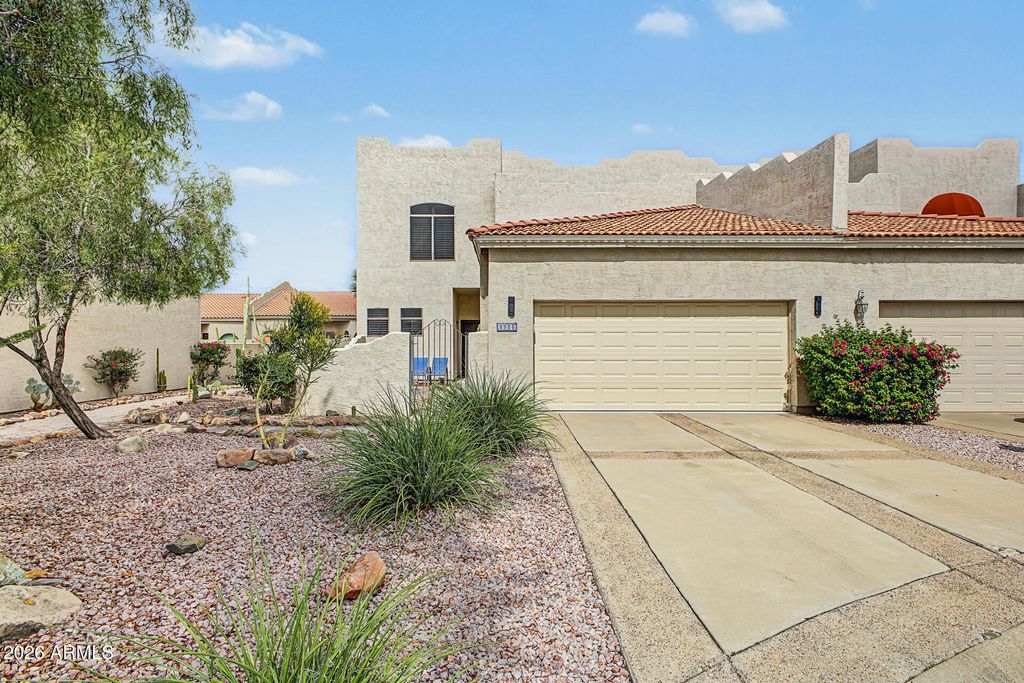 8806 E Sandtrap Court, Gold Canyon, AZ 85118 — photo 2