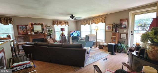 130 COUNTRY LANE, Buena, NJ 08310