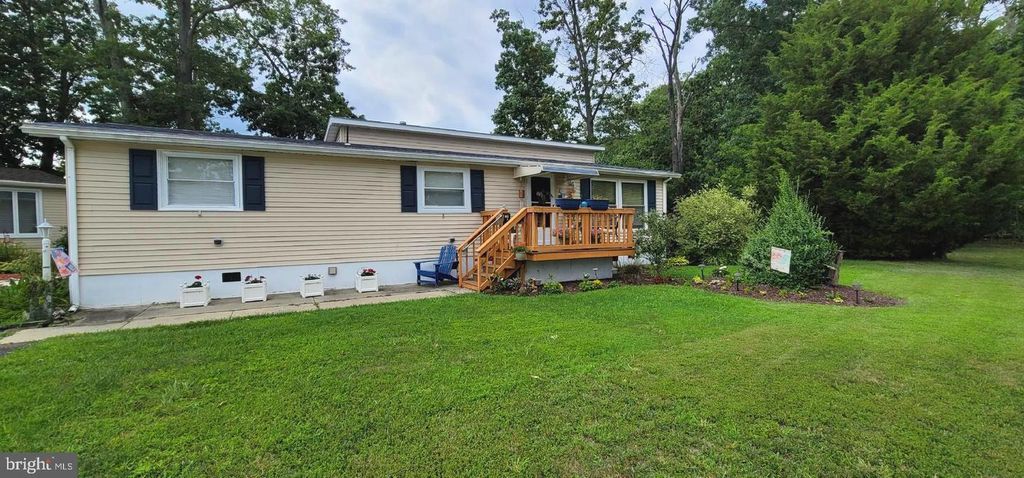 130 COUNTRY LANE, Buena, NJ 08310