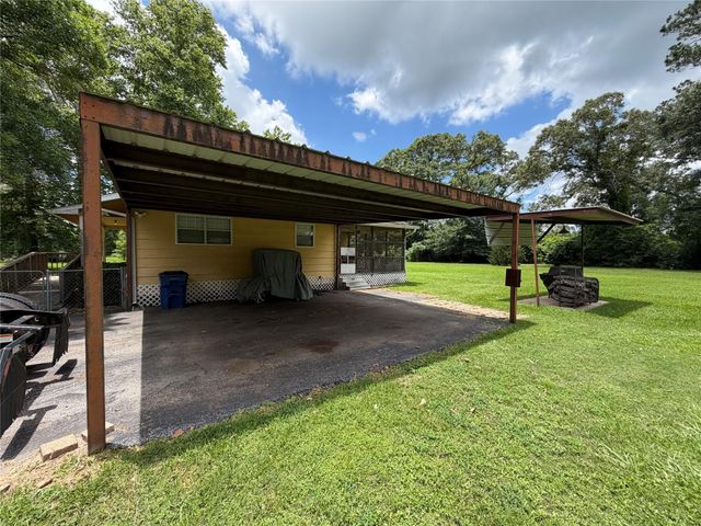 63 County Road 2245, Cleveland, TX 77327