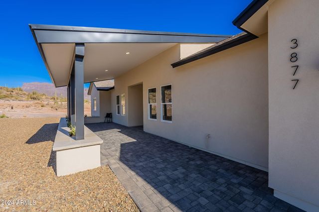 3877 S Veronica Lane, Gold Canyon, AZ 85118