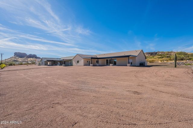 3877 S Veronica Lane, Gold Canyon, AZ 85118