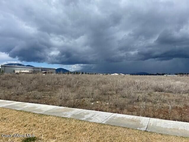 577 W FRYEBURG AVE, Hayden, ID 83835