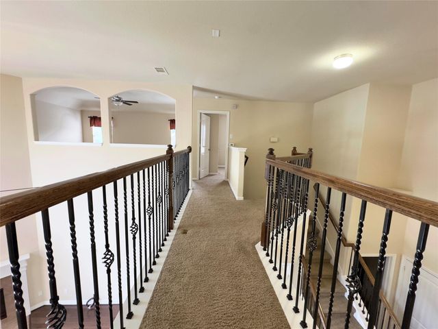 158 Black Swan Place, The Woodlands, TX 77354