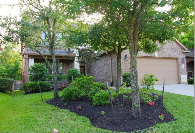 158 Black Swan Place, The Woodlands, TX 77354