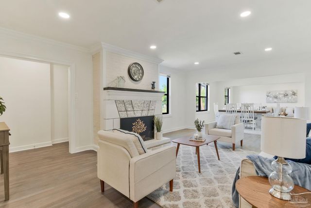 1301 W Lee St, Pensacola, FL 32501