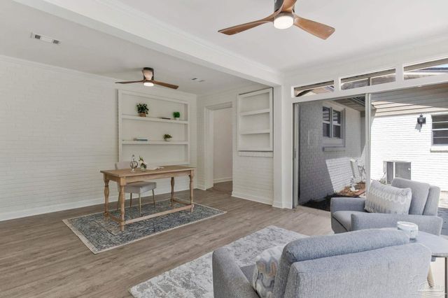 1301 W Lee St, Pensacola, FL 32501