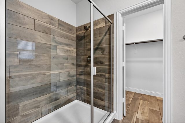 627 N Preston Avenue, Van Alstyne, TX 75495