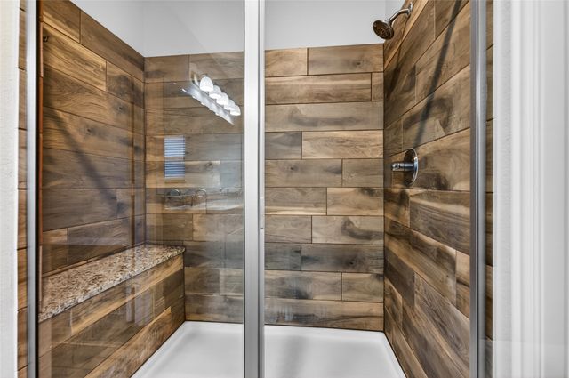 627 N Preston Avenue, Van Alstyne, TX 75495