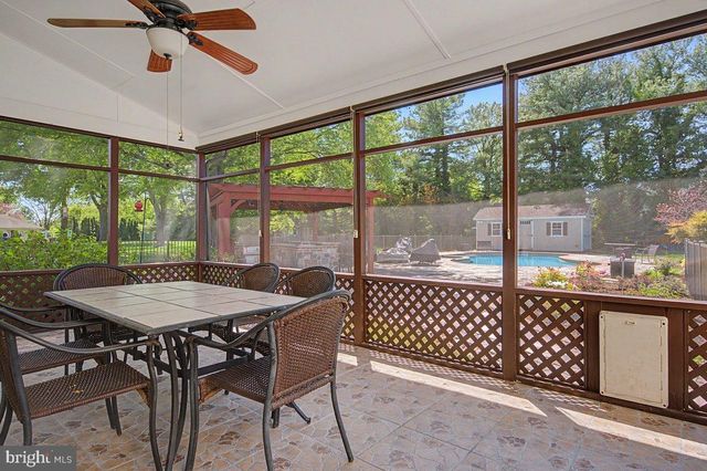 6 LOMBARDY DR, Wilmington, DE 19803