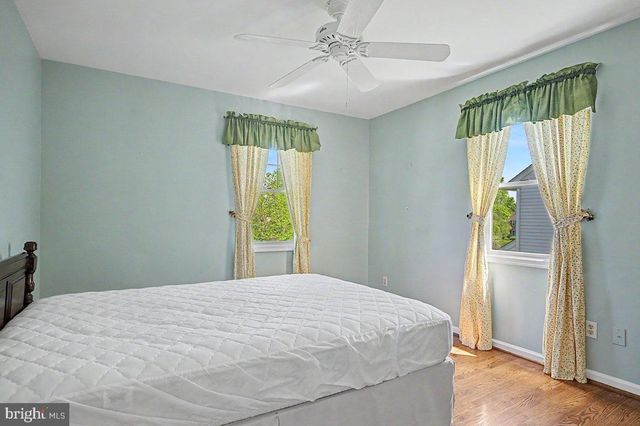 6 LOMBARDY DR, Wilmington, DE 19803