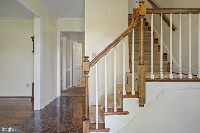 6 LOMBARDY DR, Wilmington, DE 19803