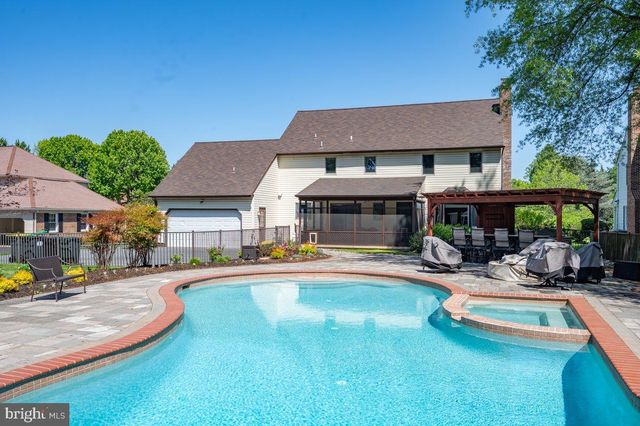 6 LOMBARDY DR, Wilmington, DE 19803